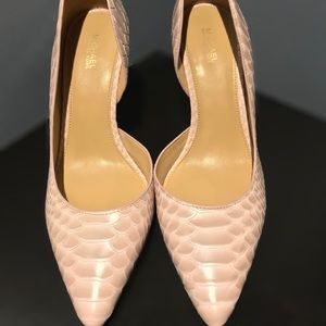Michael Kors Leather Pumps